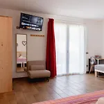 Bed & Breakfast Bagni Di Sole
