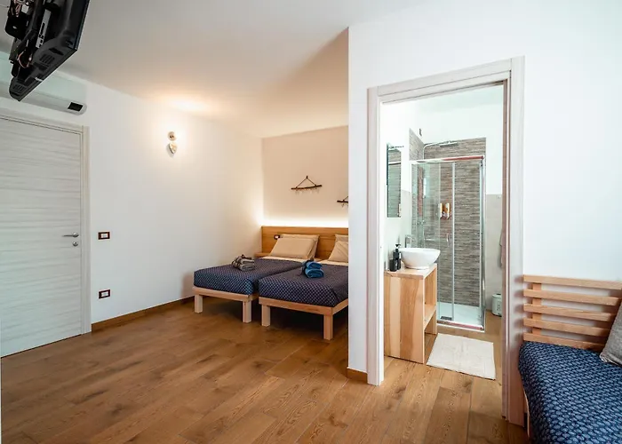 فندق مبيت وإفطار Bagni Di Sole 4*